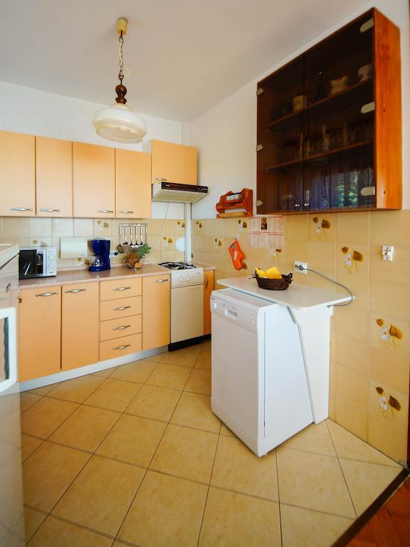 Apartments Lina Novi Vinodolski Zimmer foto